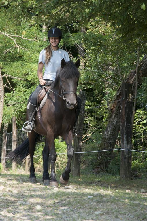 Agriturismo Jesson Rosamund Cantù Exteriér fotografie