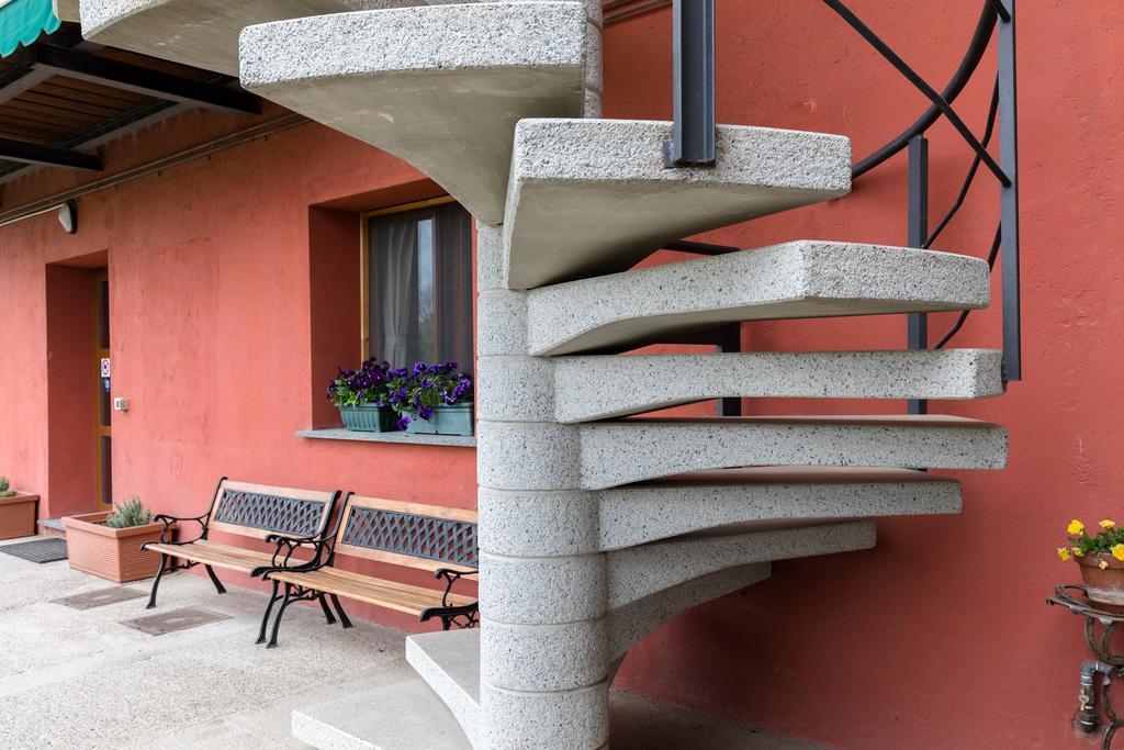Agriturismo Jesson Rosamund Cantù Exteriér fotografie